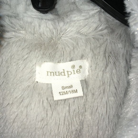 NWOT Soft Faux Fur Vest by Mudpie size Small (12/18 Months) - Picture 2 of 4